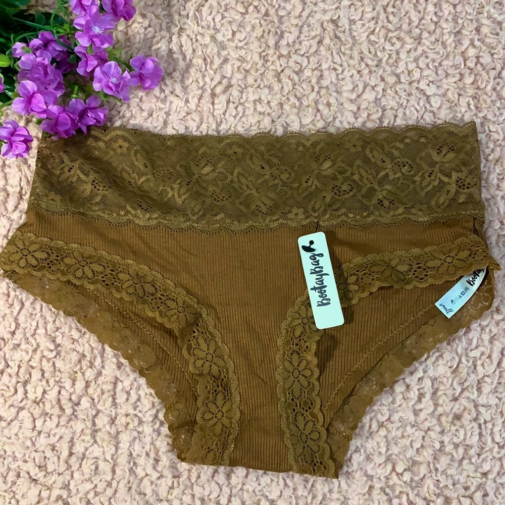 3/$15 🛍 Mix n Match NWT BOOTY BAG UNDIES